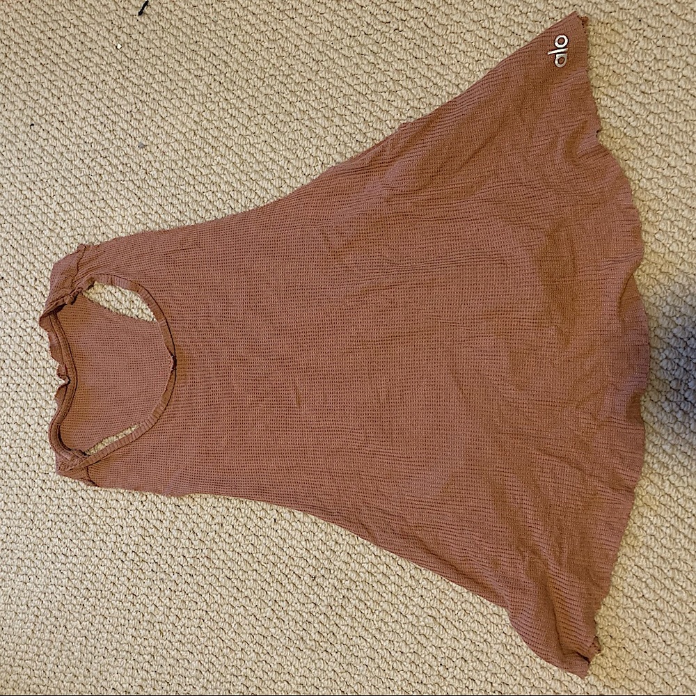 ALO workout top